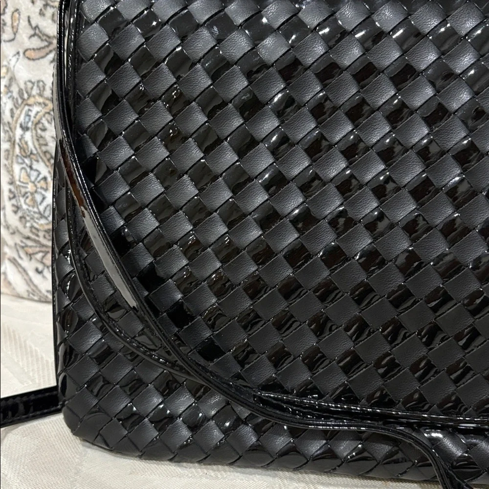 Vintage Aspects Classic leather Black Woven Crossbody shoulder clutch bag
